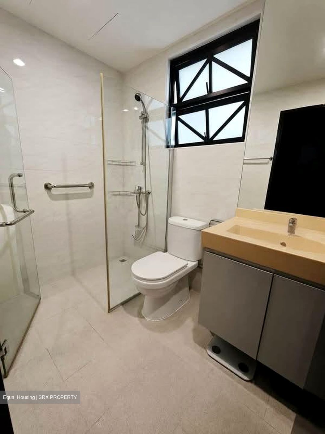 The Anchorage (D3), Condominium #560340861